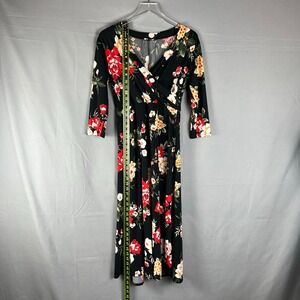 Ups & Downs Midi Dress Womens Medium Black Floral Stretch 3/4 Sleeve Pullover